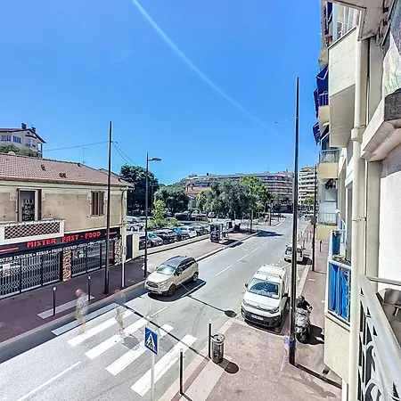 T2 Climatise Au Coeur De Juan Les Pins - 200m De La Apartman *