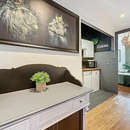 T2 Climatise Au Coeur De Juan Les Pins - 200m De La