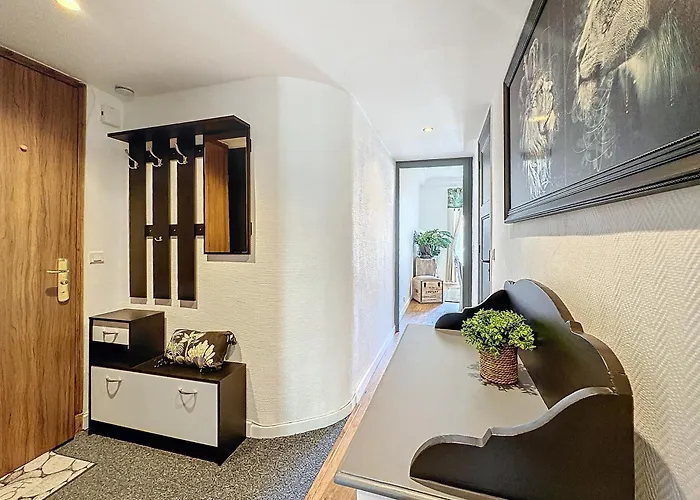 Apartman T2 Climatise Au Coeur De Juan Les Pins - 200m De La *