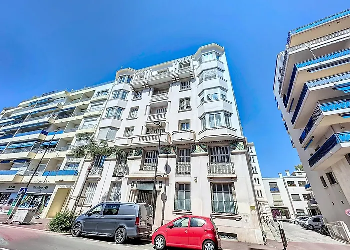 Apartman T2 Climatise Au Coeur De Juan Les Pins - 200m De La *